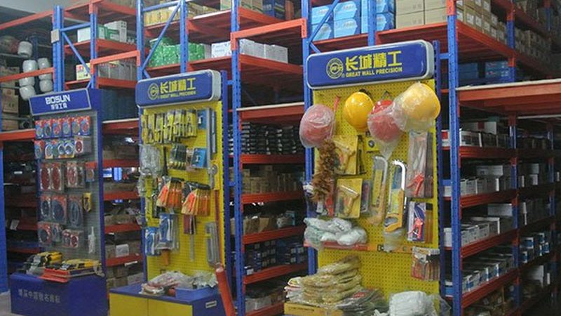 小型挖掘机履带底盘配件：尺寸规格揭秘与选购要点
